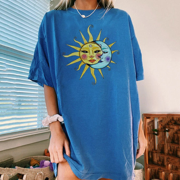 Fashion Vintage Celestial sun and moon print crew neck T-shirt