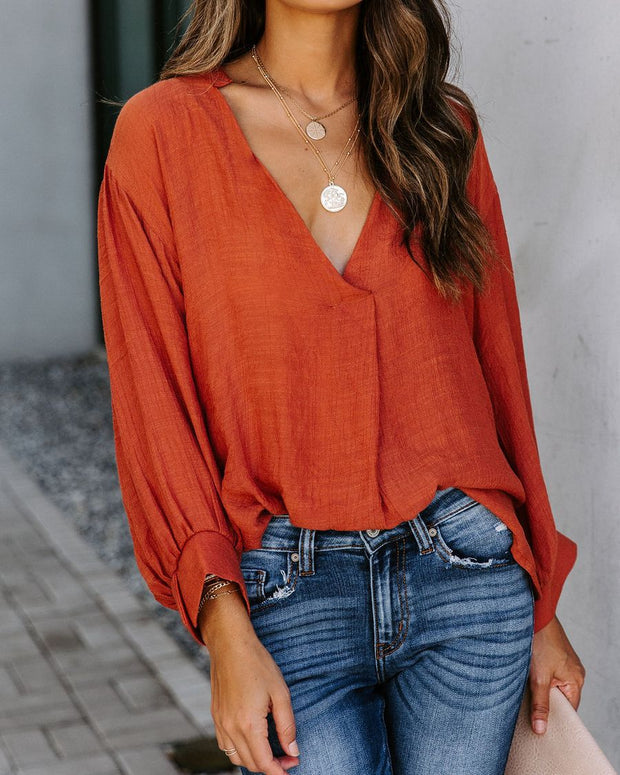 Fashion simple and versatile V-neck solid color casual shirt
