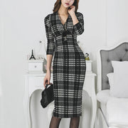 Fashionable temperament is thin bag hip v-neck plaid print long-sleeved dress